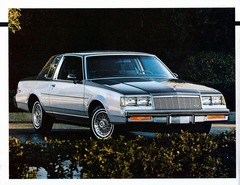 1986 Buick Regal (Cdn Fr)-02.jpg